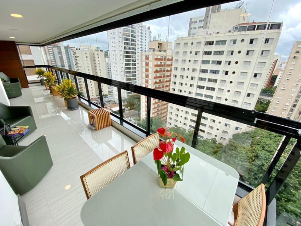 Apartamento - Venda - Moema - So Paulo - SP