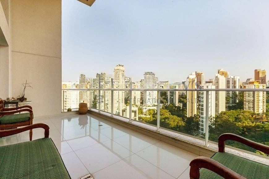 Apartamento - Venda - Panamby - So Paulo - SP
