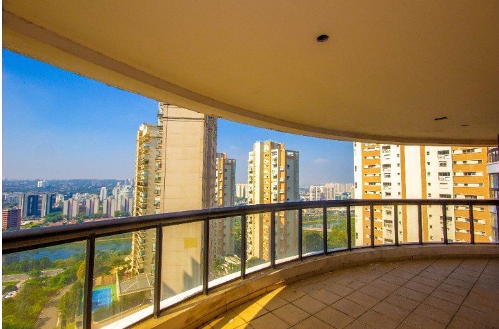 Apartamento - Venda - Panamby - São Paulo - SP