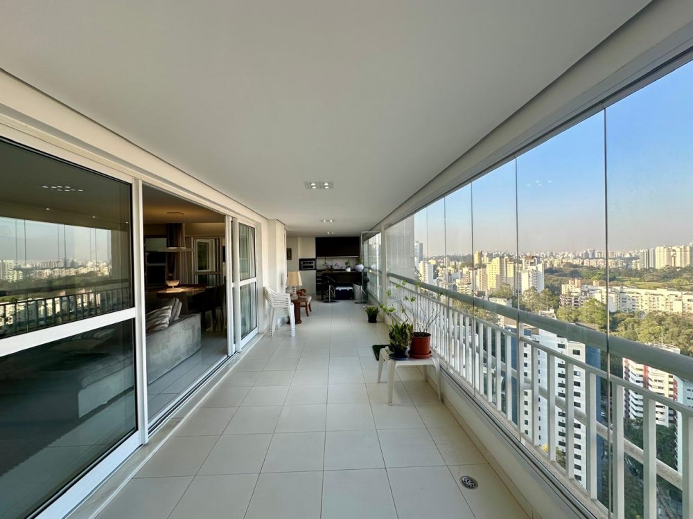 Apartamento - Venda - Panamby - São Paulo - SP