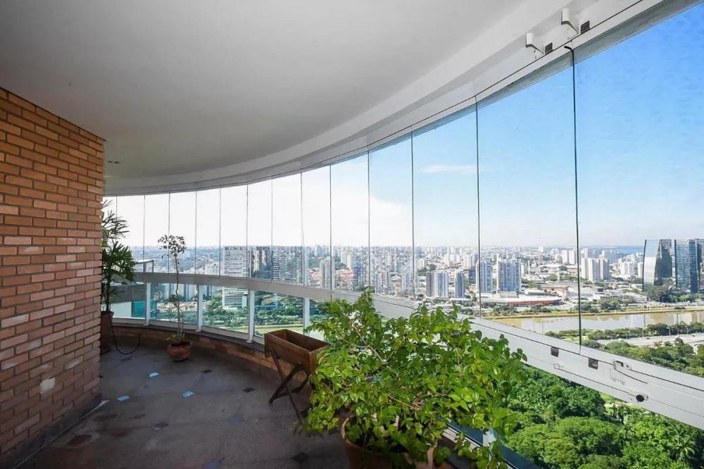 Apartamento - Venda - Panamby - So Paulo - SP