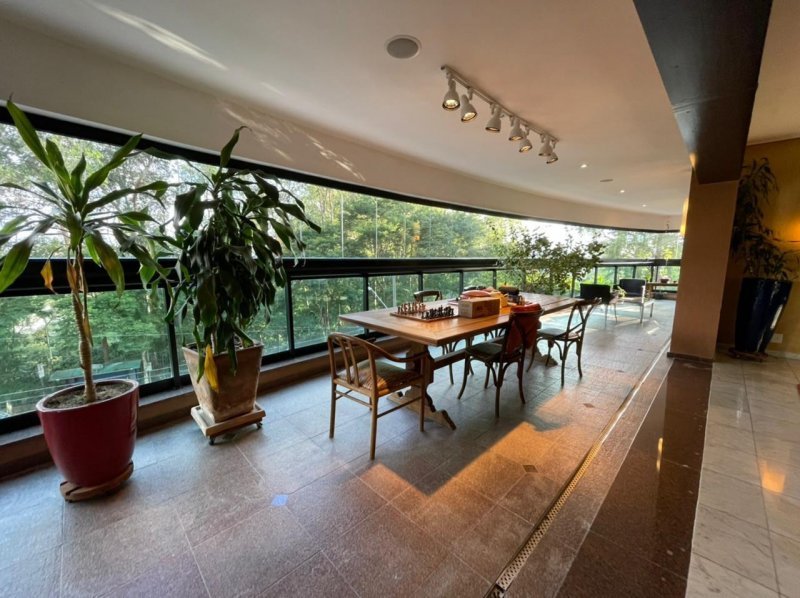 Apartamento - Venda - Panamby - So Paulo - SP