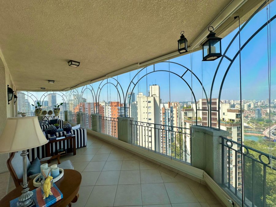 Apartamento - Venda - Panamby - So Paulo - SP