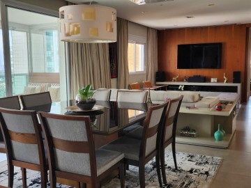 Apartamento à Venda