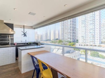 Apartamento à Venda